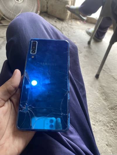 Samsung Mobile A70