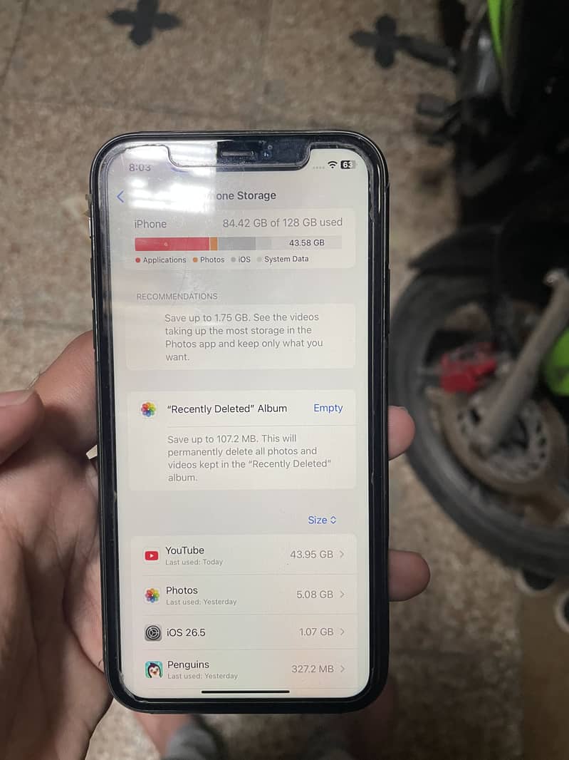 Apple iPhone 11 7