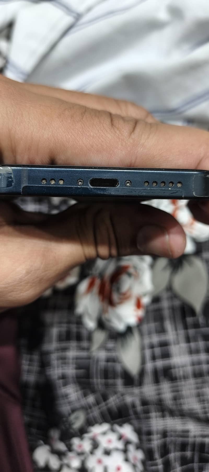 Apple iPhone 14 4
