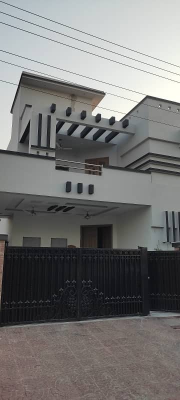 Main Double Road Wapda City House Sized 15 Marla