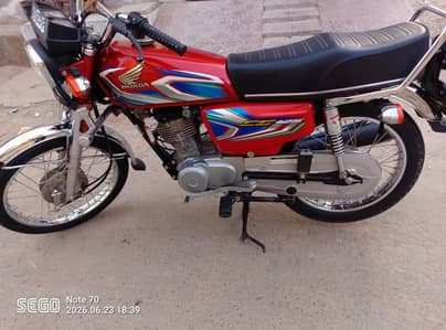 Honda 125 New condition 10/10 model 2022
