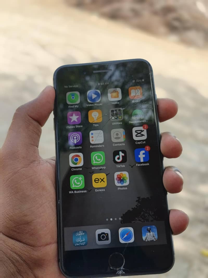 Apple iPhone 8 Plus 2