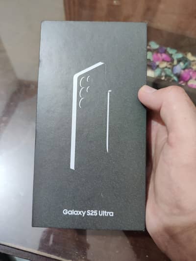 Samsung Mobile S25 Ultra
