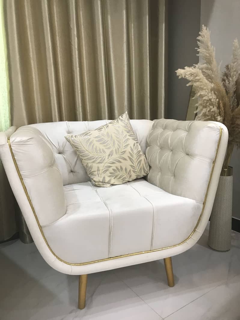 Desingrr sofa set 3
