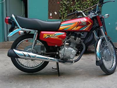 Honda 125 Red 2026 Model
