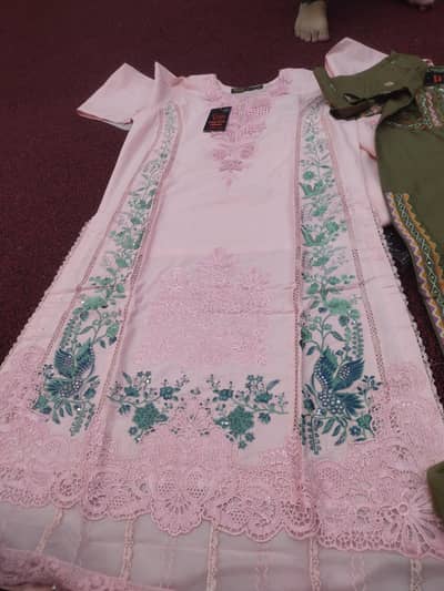 3 piece suit Pink colour