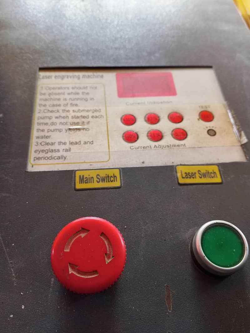 Acrilic laser cutting plotter machine 2