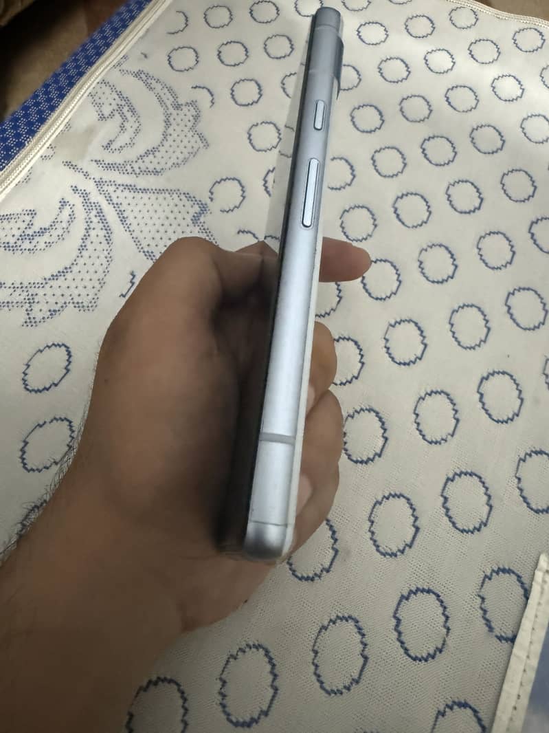 Google pixel 7a 1
