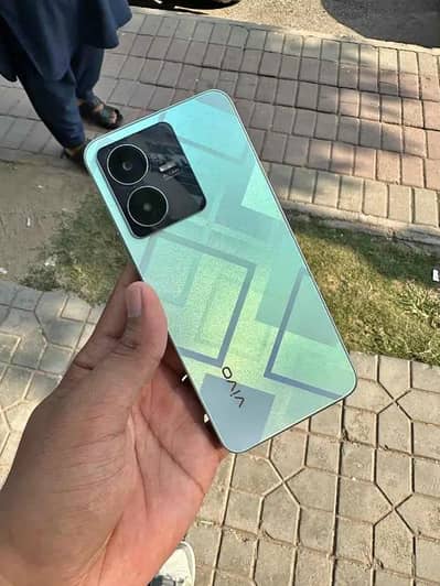 Vivo Y22