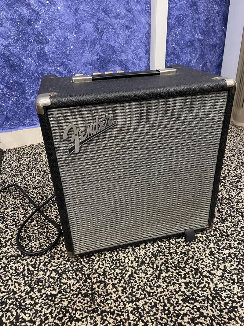 Rumble™ 25 Amplifier 0