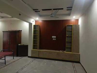 6 Marla First Portion / Floor For Rent in Phase 5B Ghauri Town