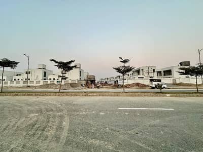 40 Marla Corner Possession Good Location