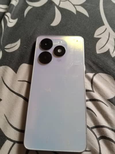 Tecno spark go 2024