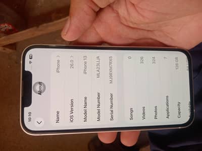 Apple iPhone 13