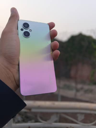 OPPO F21 Pro