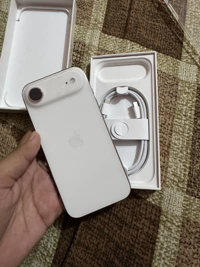 Apple iPhone 17 Air just box open 3 cycle  jv