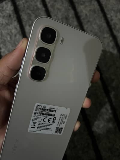 Infinix Hot 60 Pro