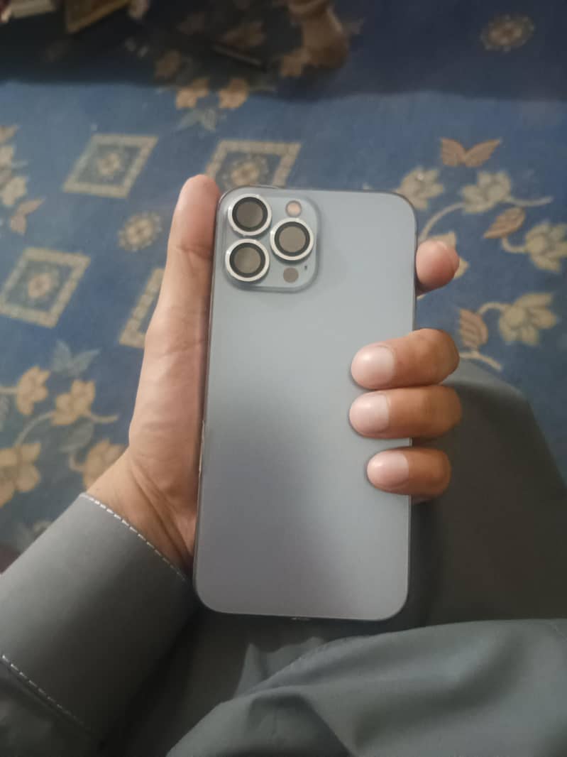 Apple iPhone 13 Pro Max. urgent Sell need money 0