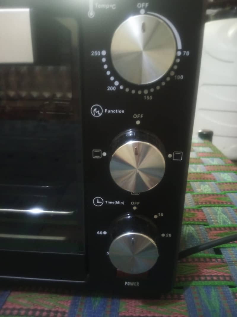 Baking oven 3