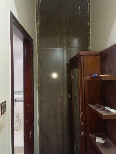 6 marla 1st floor for rent