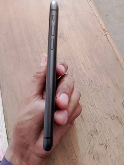 Iphone 11 pta 128 sale sath box  sale Karna ha