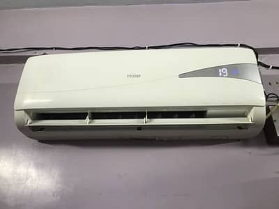 Hair AC 1 ton