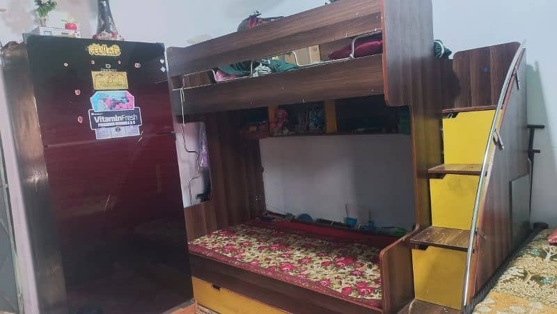 Double bed in clean surface condition 1