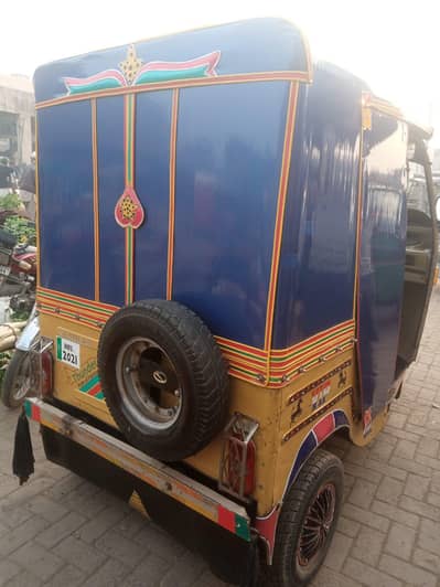auto rickshaw