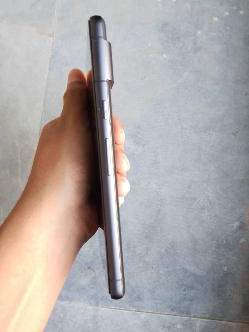 Google Pixel 7 5