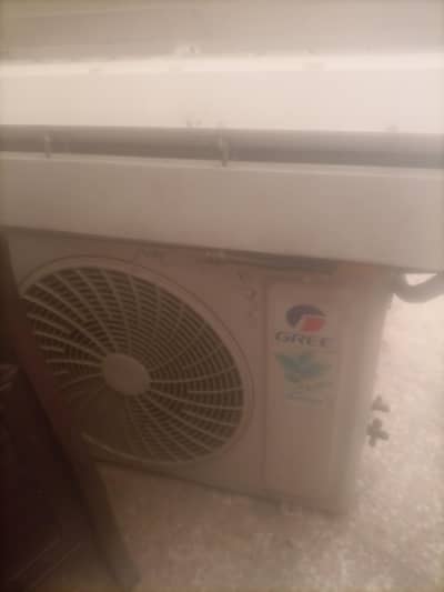 gree ac 1.5 ton ka ha original halat main ha