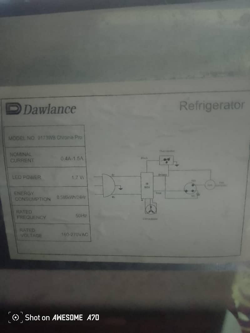 medium refrigerator 1