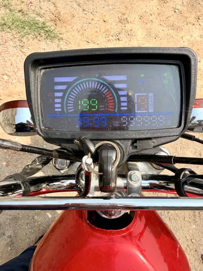Honda CG 125 2025 – Only 2000 KM – Genuine Condition