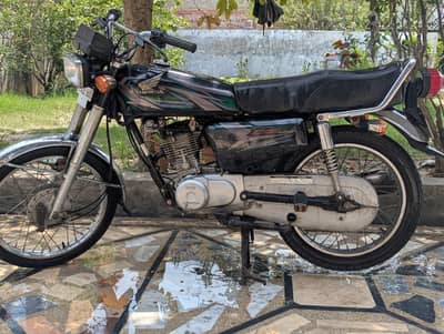 Honda CG 125 2023 | Well Maintained | Urgent Sale