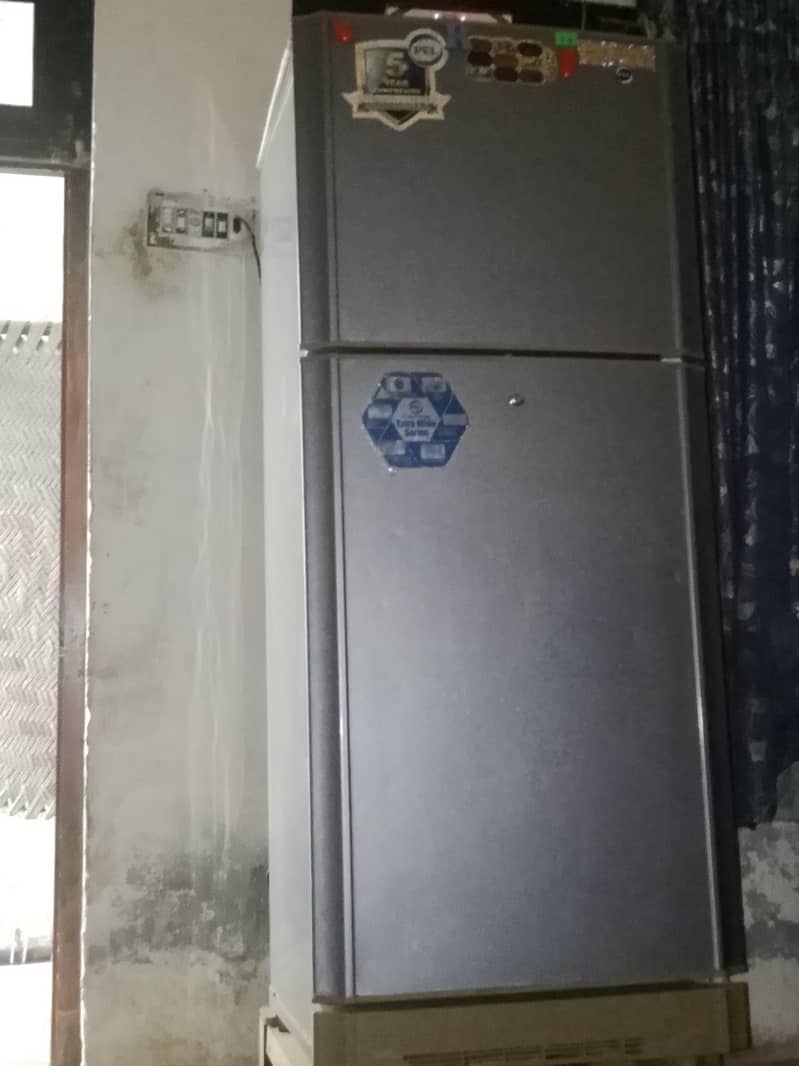 fridge 0