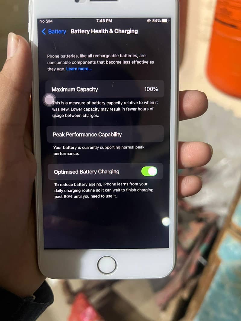 Apple iPhone 8 Plus 1