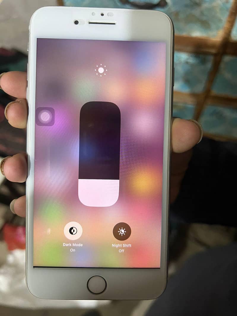 Apple iPhone 8 Plus 2
