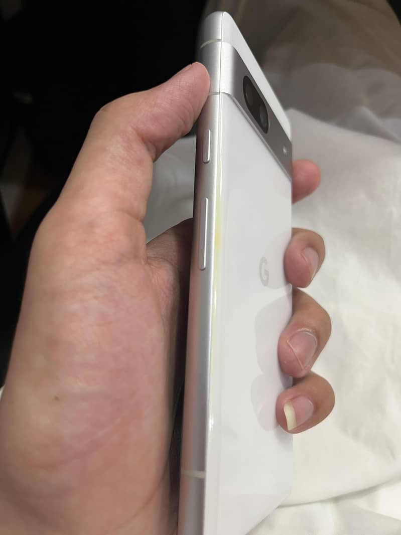 Google Pixel 7a 9