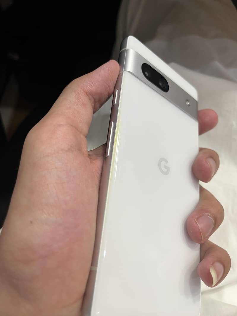 Google Pixel 7a 10