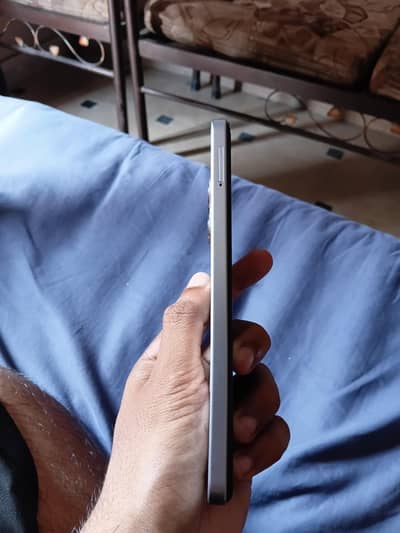 Tecno Spark Go 2