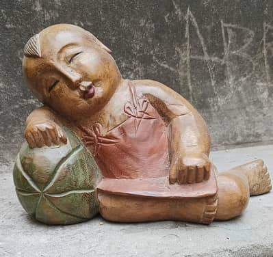 Antique and Vintage Show Piece ( Different Price's. WhatsApp Me)