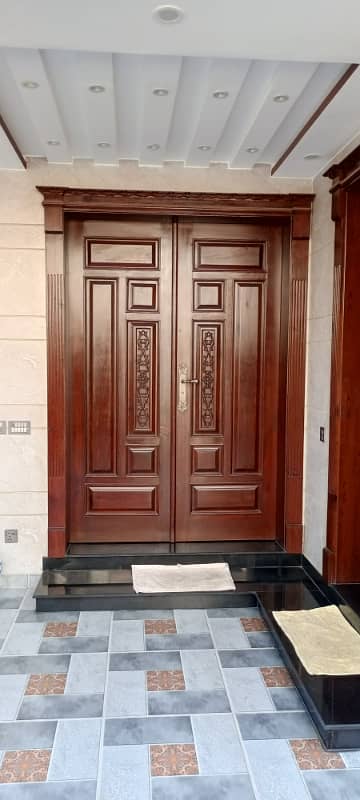 10 Marla brand new 1st floor available for rent in jubilee town B block lahor