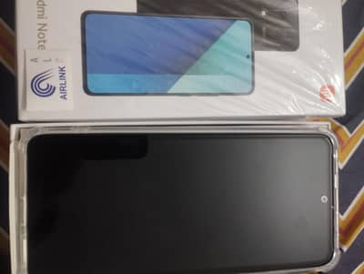 Xiaomi Redmi note 13 8gb ram 256 GB memory 108MP
