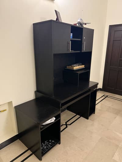 Computer/ study table