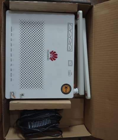 Huawei HG8546D5 XPON GPON/EPON Router – Excellent Condition
