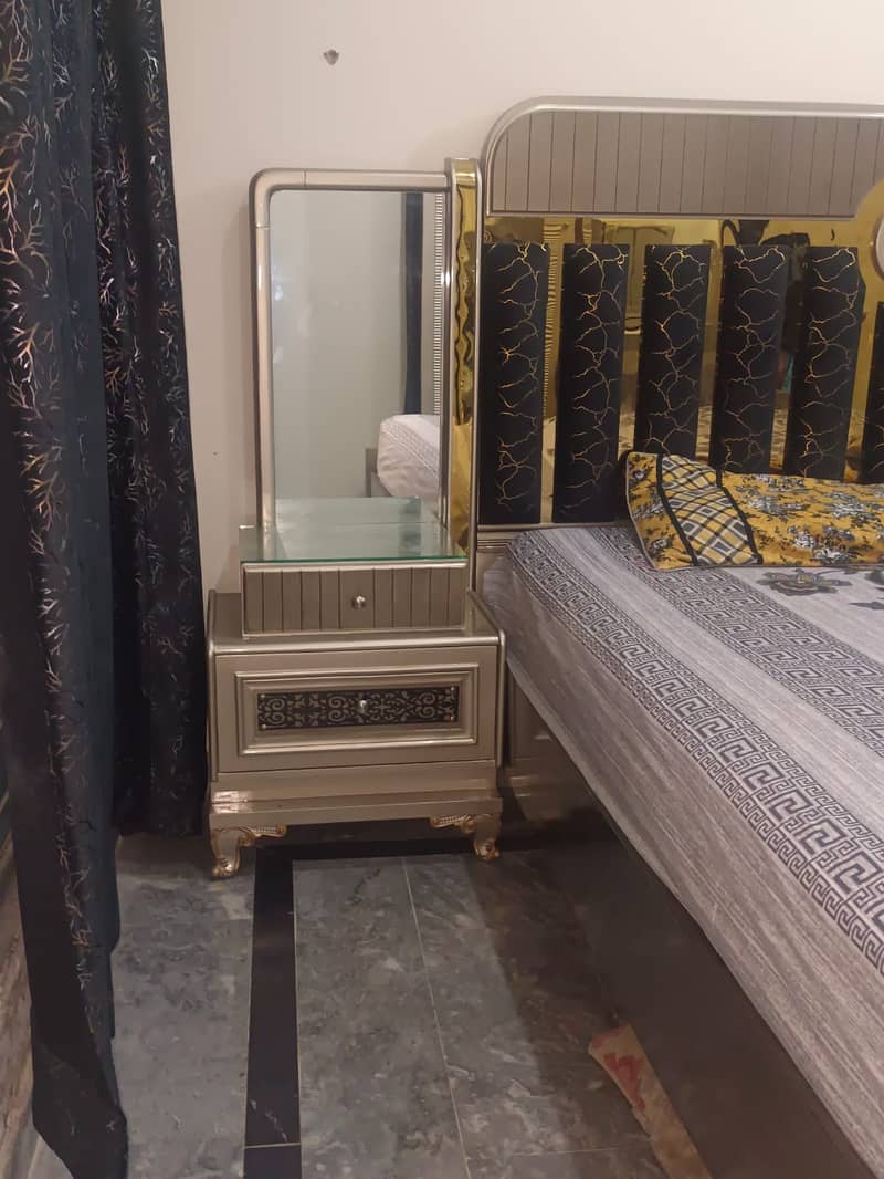 Double bed / bed set 4