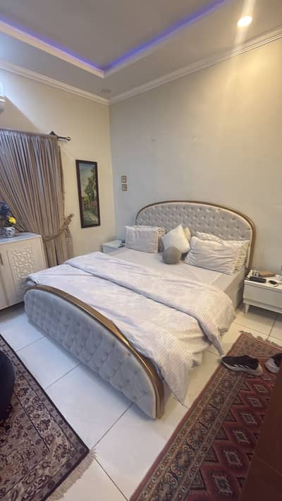 Sheshum wood king size bed