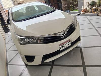 Corolla 2016 end new key GLI manual bumper to bumper orignal guranted