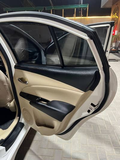 Toyota Yaris Ativ 03098010801