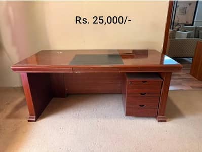 Executive desk and work stations