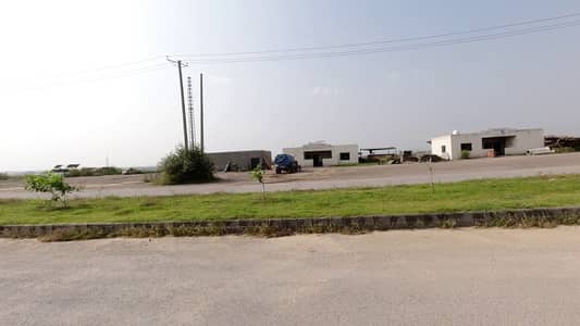 You Can Find A Gorgeous Residential Plot For sale In I-15